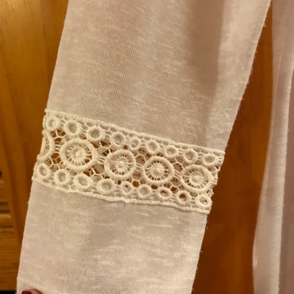 White tunic top - Picture 6 of 7